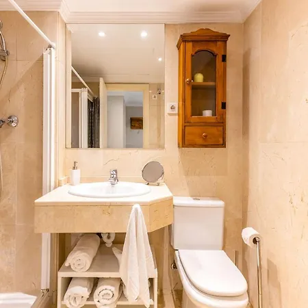 Oleholidays Costa Nagueles 2 Milla De Oro Marbella Exterior photo
