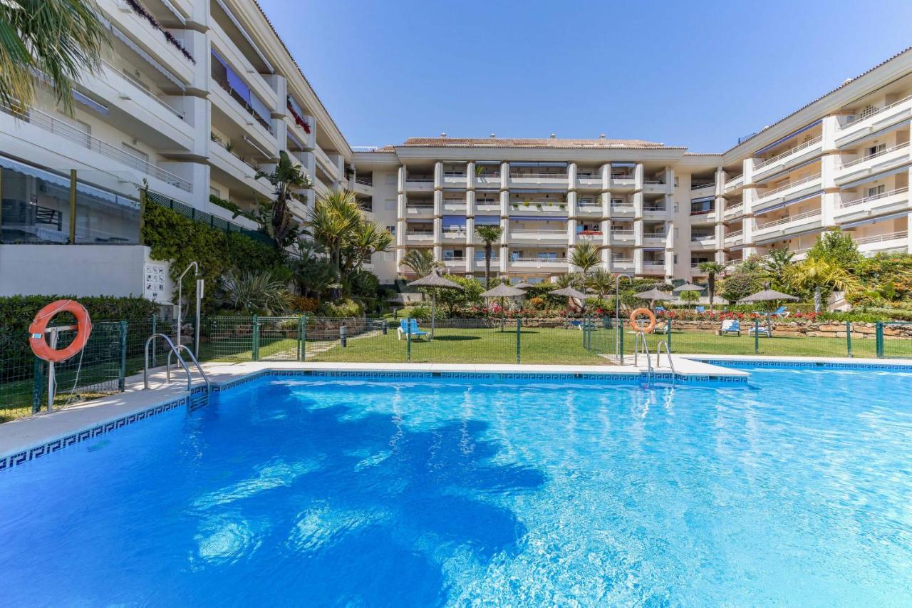Oleholidays Costa Nagueles 2 Milla De Oro Apartament *